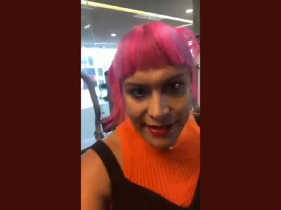 Diputada María Clemente acusa clasismo de gimnasio por no dejarla poner reggaetón (Video)