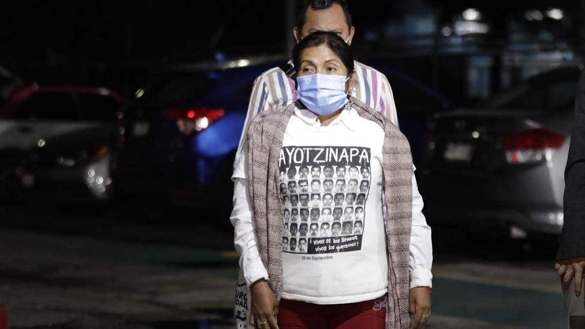 Cristina fue la mujer que durante la audiencia cuestionó al exprocurador