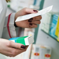 Los precios de los medicamentos se congelarán por un mes debido a la caída del consumo