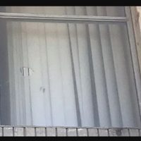 Bala perdida impacta contra salón de UABC en Ensenada