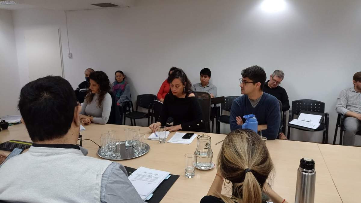Se debate en la Comisión de Servicios Públicos el aumento del transporte. Fuente: (Frente de Izquierda)