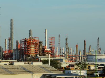 NL demanda a refinería de Cadereyta que baje contaminantes o que cierre