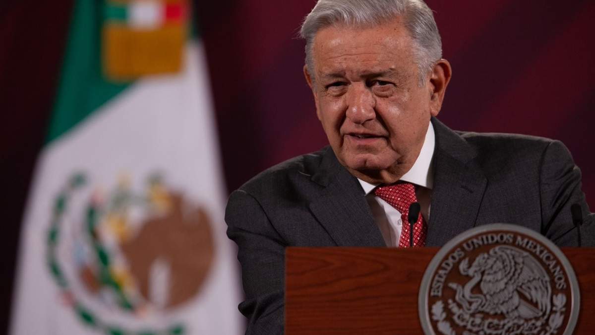 El presidente en su conferencia