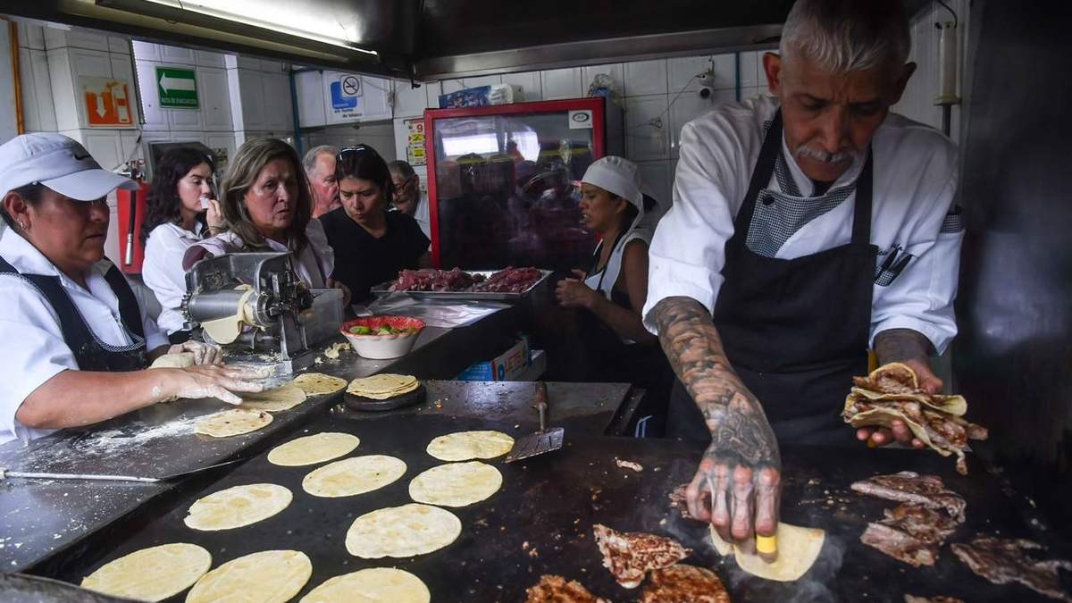 El Califa de León, taquería mexicana