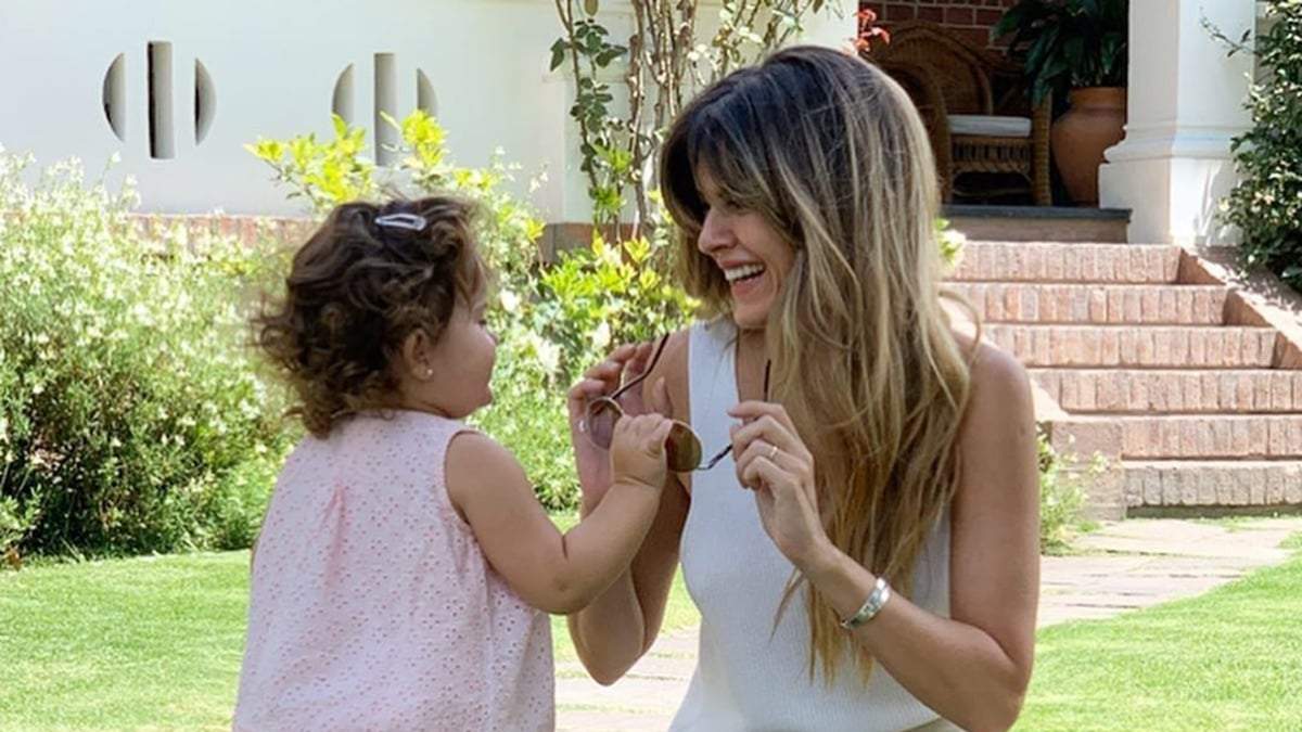 Isabel Macedo y su hija. Fuente: (Instagram).