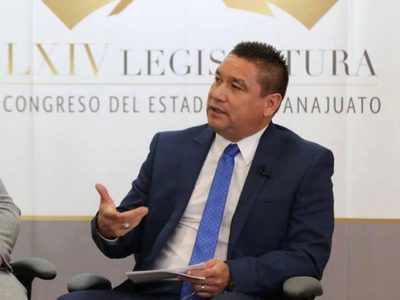Asaltan y hieren de bala a diputado de MC; recuperan los vehículos que le quitaron