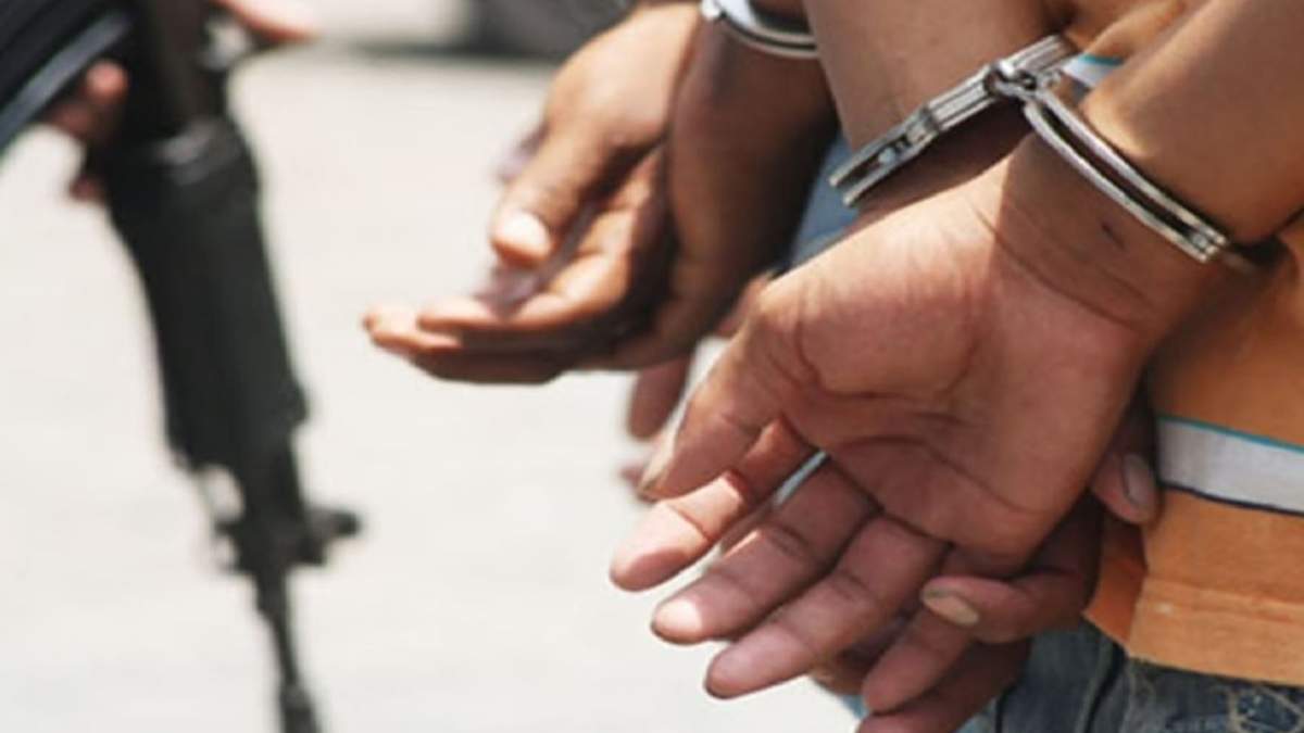 Detenidos. Fuente: (Twitter)