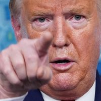 Tras romper con la OMS, Trump anunció sanciones a ciudadanos chinos y le sacó beneficios a Hong Kong