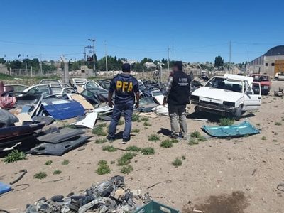 Allanaron desarmaderos clandestinos y secuestraron autopartes por más de 470 millones de pesos