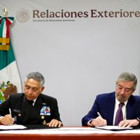 Titulares de la SRE y Marina se reúnen con embajador de EU tras ataques a presuntas narcolanchas