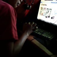 Amazon, Apple, Facebook y Google lanzan plan para combatir el abuso sexual infantil en línea