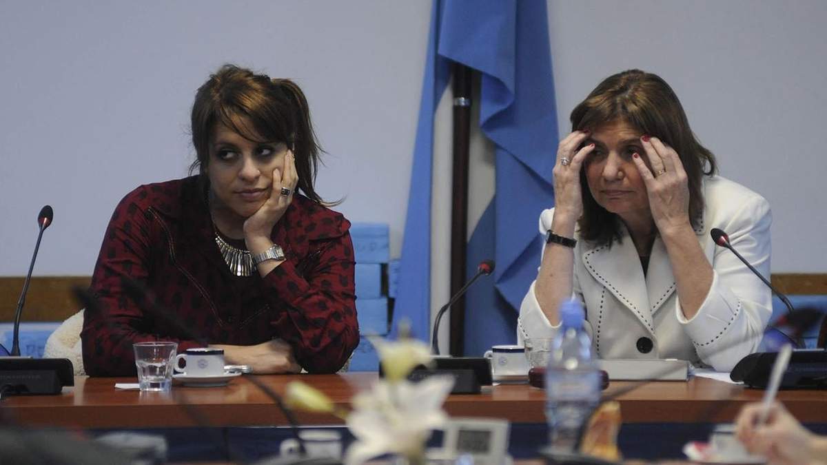 Directora del Inadi, Victoria Donda, y ex ministra de Seguridad, Patricia Bullrich. Fuente: (Twitter)