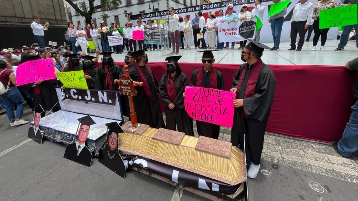 Protesta frente a la SCJN