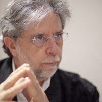 "Las redes socio digitales ayudaron a cambiar a México en 2018": Esteinou Madrid