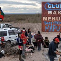 Debido a un bloqueo de la comunidad mapuche Kaxipayiñ, la localidad de Mari Menuco está sin luz