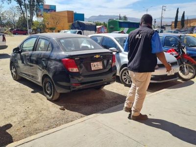 Denuncian fotoperiodistas oaxaqueños robo de su equipo de trabajo por más 300 mil pesos