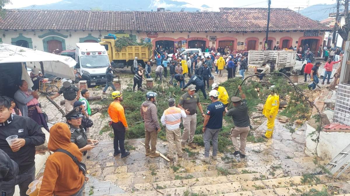 Daños ocasionados por el tornado en San Cristóbal de las Casas