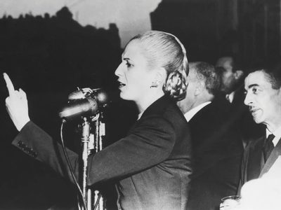 A 104 años del nacimiento de Evita, referentes del peronismo dejaron sus mensajes en las redes