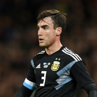 Un nuevo pretendiente por Nicolás Tagliafico, ¿cada vez más lejos de Holanda?