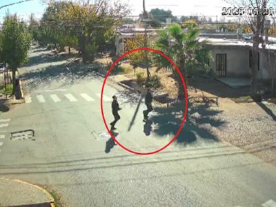 Sin patrulleros: policías tuvieron que salir corriendo a atender una denuncia