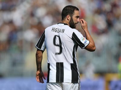 ¿Deja la Juventus? El futuro incierto de Gonzalo Higuaín en tiempos de coronavirus