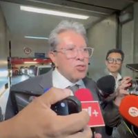 No seguir los ejemplos de austeridad daña a Morena, dice Monreal sobre José Ramón López Beltrán