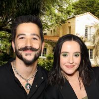 Ambientes amplios y decoración austera: cómo es la mansión donde viven Camilo y Evaluna Montaner