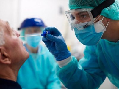 COVID: después de seis semanas bajaron los contagios