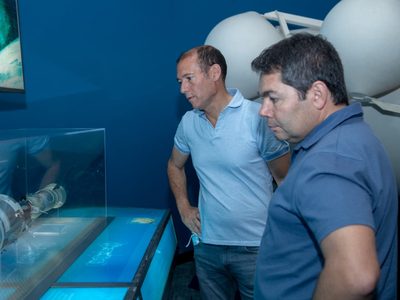 Omar Gutiérrez visitó el Centro Espacial de la NASA