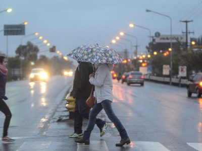 Clima en Neuquén: más lluvias, chaparrones y nieve  para el inicio de semana