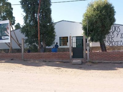 La Escuela 281 reclamó por la falta de transporte escolar debido a la interpretación de una resolución
