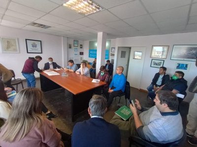 Se llevó a cabo la mesa de diálogo entre el Municipio de Villa La Angostura y ATE