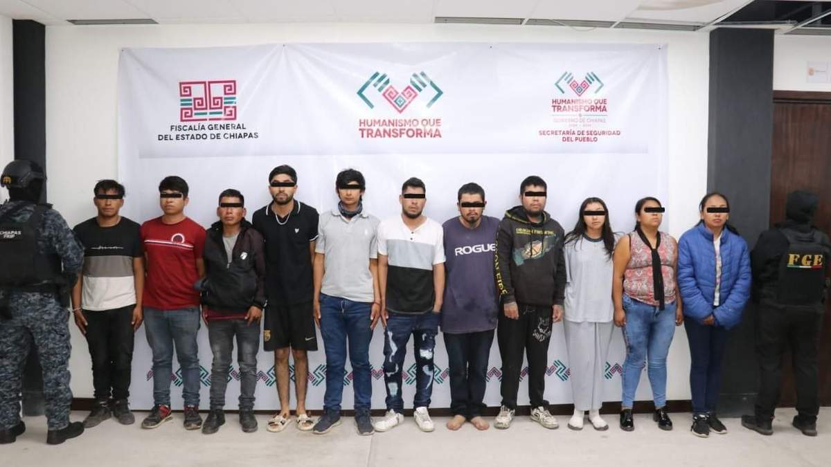 La Fuerza de Reacción Inmediata Pakal desarmó y detuvo a 92 policías municipales de Comitán