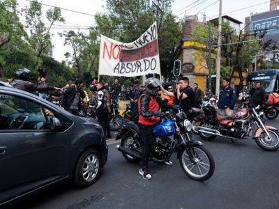 Estas son las nuevas disposiciones del Reglamento de Tránsito para motos que entran en vigor mañana