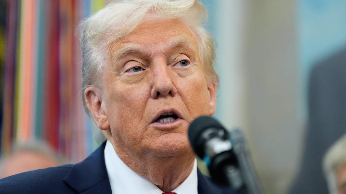 El presidente Donald Trump en la Oficina Oval en la Casa Blanca en Washington el 30 de septiembre del 2025