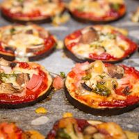 Pizzetas de berenjenas: sin harina y con 3 ingredientes, resolvé tu almuerzo de la forma más rica y saludable