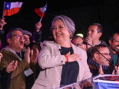 Las encuestas dan ganadora a la comunista Jara en primera vuelta