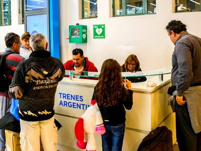 ¡No gastes de más! Conocé todo lo que necesitás para obtener el boleto estudiantil metropolitano