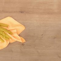 Con 2 ingredientes de cocina: olvídate de los rayones y marcas en las puertas de madera