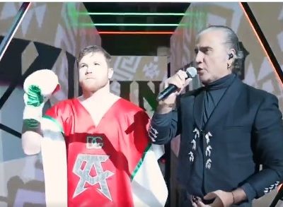 Alejandro Fernández acompaña a “Canelo” Álvarez al ring para iniciar la pelea vs Golovkin (Video)