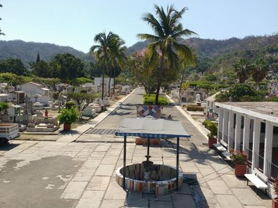 El cementerio municipal de Manzanillo y el proyecto para sepultar cuerpos sin identificar