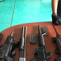 Caen 10 presuntos delincuentes, entre ellos dos policías, en Tabasco