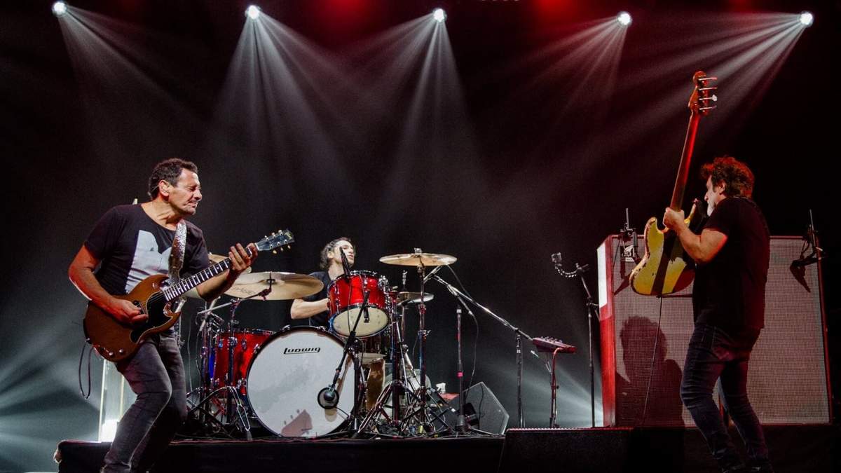 La banda de rock Divididos, uno de los actos confirmados para la Fiesta de la Confluencia. Fuente: (Twitter)