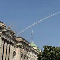Estalla incendio en el Somerset House de Londres, hogar de obras de arte de Monet y Van Gogh