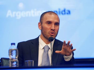 Deuda: el Gobierno presentó la propuesta oficial ante la Comisión de Valores de Estados Unidos