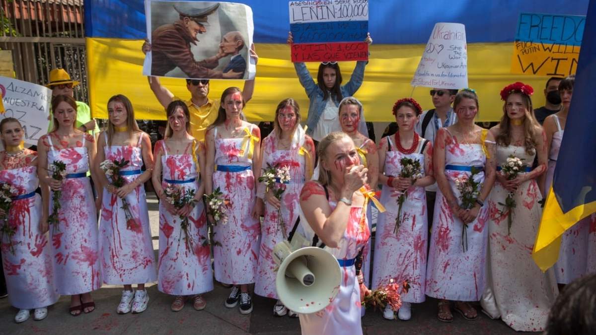 Protestas frente a la embajada de Rusia