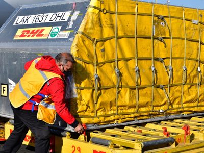 Nuevo lote de vacunas Pfizer ya fue enviado a México; llega mañana, informa Herrera