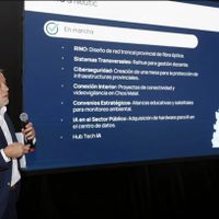 Etcheverry presentó un plan de gestión para lograr un estado más ágil e inteligente en la Neuquén del futuro