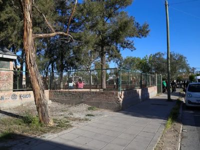 Crece la preocupación por la suspensión de clases en la EPET 5 tras la pelea entre alumnas