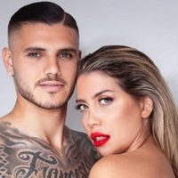 Cariñosos: las fotos de Wanda Nara y Mauro Icardi juntos en la pileta